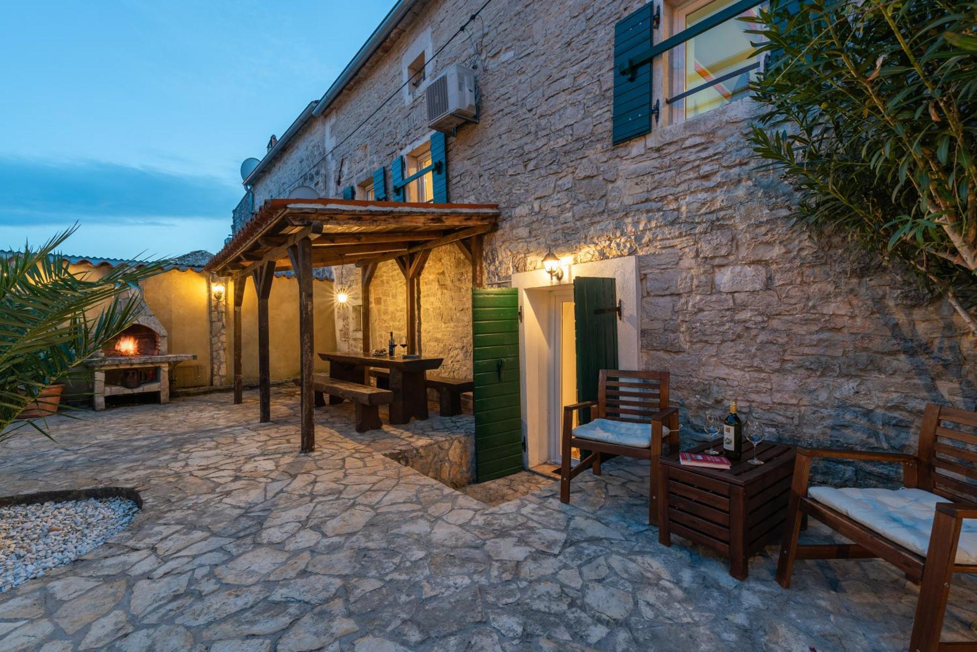 Casa Stifanici Vila Baderna Exterior foto
